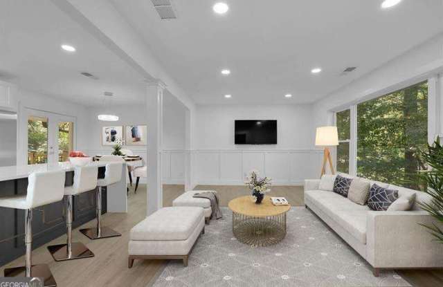1770 Austin Drive Gallery 3