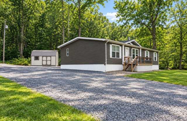 Quiet furnished retreat located in Erwin- Available NOW! Gallery 3
