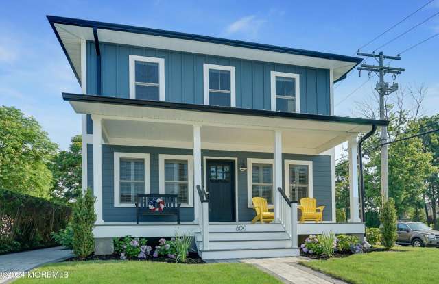 600 Mercer Avenue photos photos