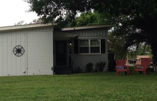 4946 AVENT DR - 4946 Avent Drive, Jacksonville, FL 32244