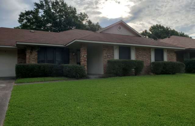 5415 Bayou - House for Lease photos photos