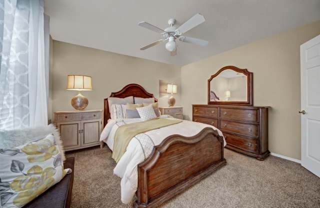 Summit Point Apartments Gallery 4