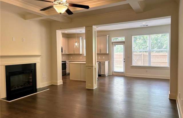 5336 Brooklands Drive Gallery 2