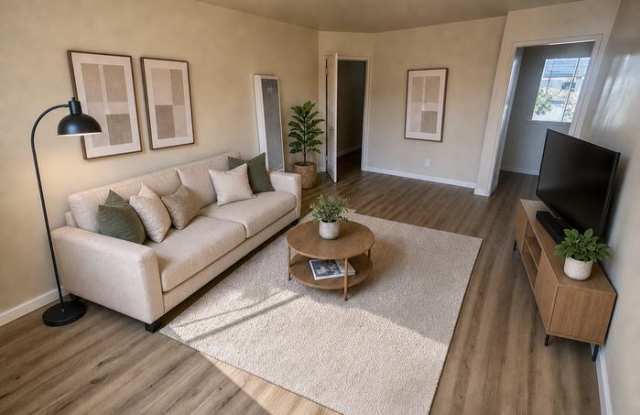 7118 West Boulevard Gallery 3