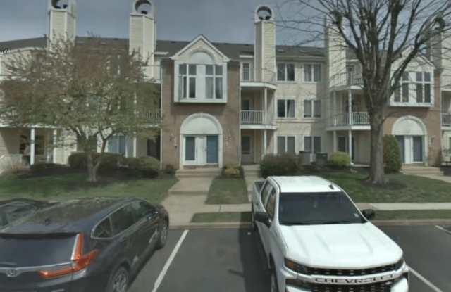 Charming 2BR Condo in Levittown photos photos