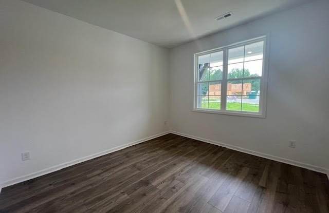 151 Cahill Court Gallery 4