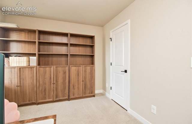 10392 Horton Drive Gallery 4