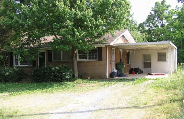 1121 Highway 218 - 1121 Highway 218 W, Fairview, NC 28079
