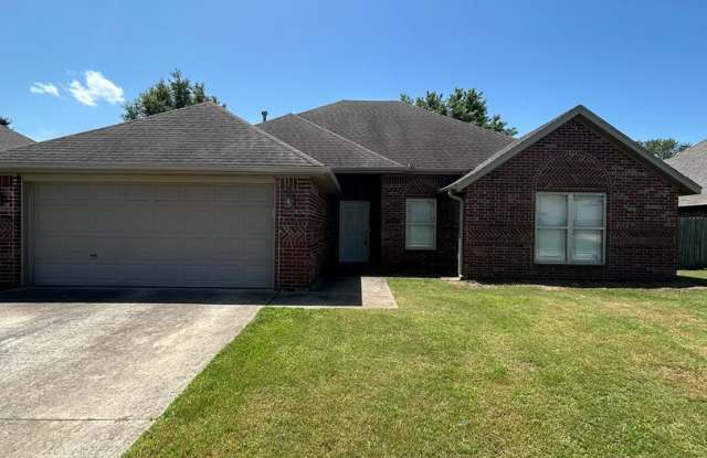 Modern and Beautiful 3-Bed, 2-Bath Home - 204 Camden Drive, Rogers, AR 72756
