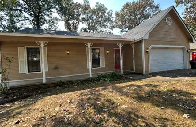 Call Property Manager Tonia Rollins at (501)626-9917 for more information photos photos