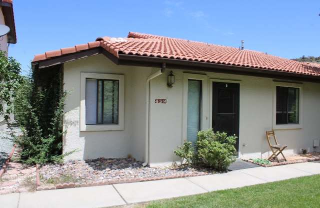Townhome in Tanglewood Hills HOA photos photos