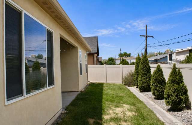 564 Red Cedar Way photos photos