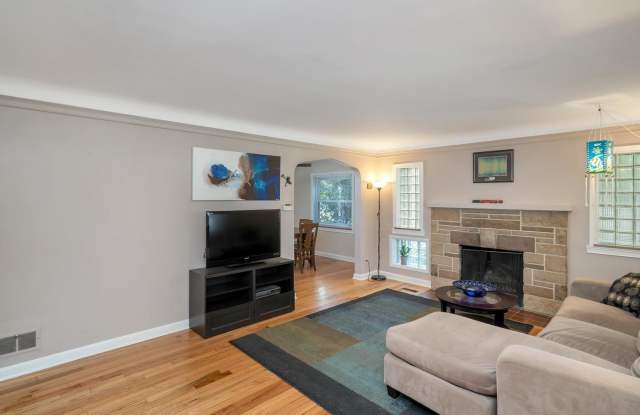 3846 Kilbourne Avenue Gallery 4