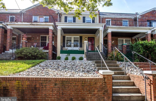 246 GALLATIN STREET NW - 246 Gallatin Street Northwest, Washington, DC 20011