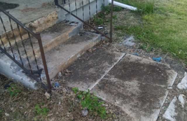 313 South Dye Street - 313 South Dye Street, Virden, IL 62690