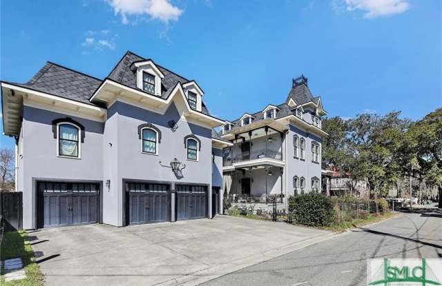 15 W 37th Street - 15 West 37th Street, Savannah, GA 31401