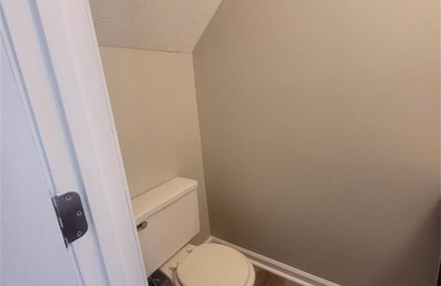 7512 Camp Okee Drive Gallery 4