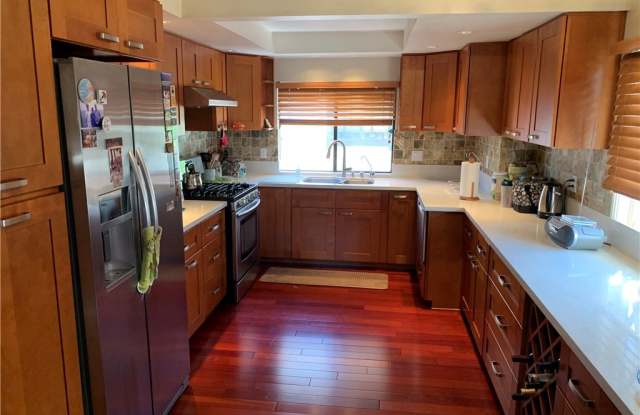 116 E Commonwealth Avenue - 116 Commonwealth Avenue, Alhambra, CA 91801