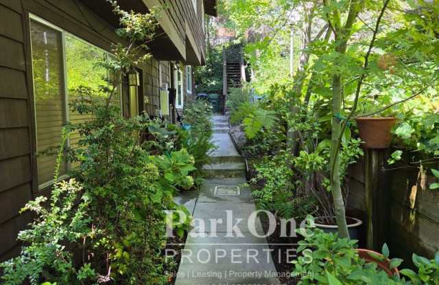 Beautiful Two Story Lafayette Townhome Gallery 1