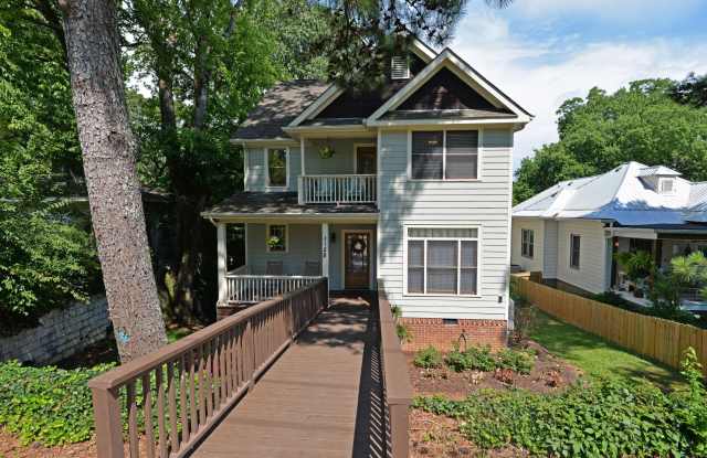 1128 W Mississippi Avenue photos photos