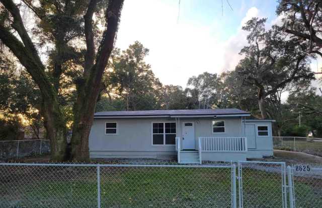 8625 Stockdale Dr photos photos