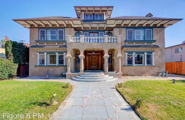 1910 S Harvard Blvd Gallery 3