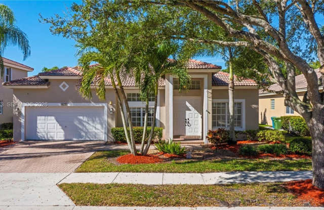 4297 Diamond Ter photos photos