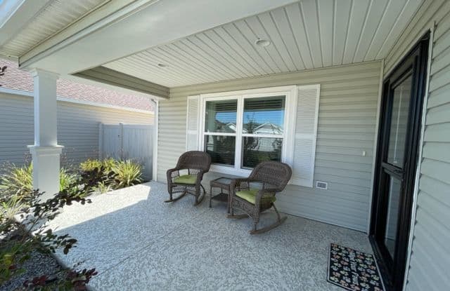 4894 Brock Ct Gallery 2