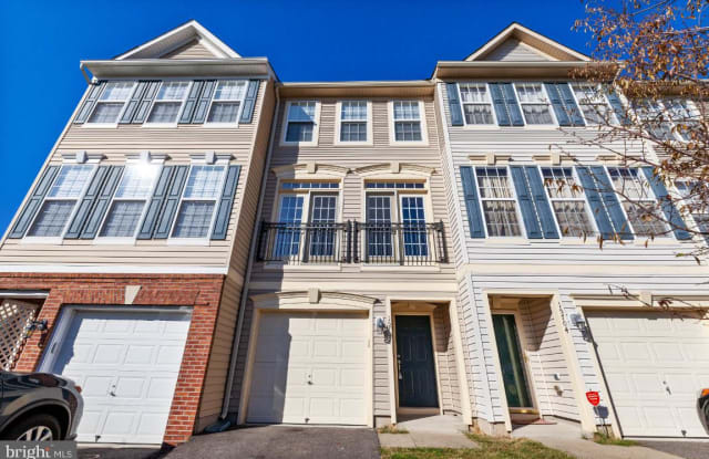 15702 JOHN DISKIN CIRCLE - 15702 John Diskin Circle, Neabsco, VA 22191