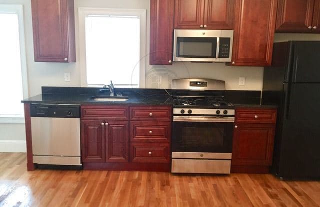 11 Nashua St, Somerville MA - 11 Nashua St, Somerville, MA 02145