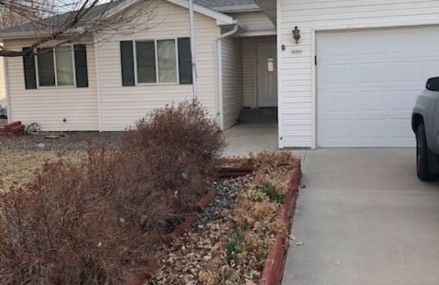 250 Evergreen Court photos photos