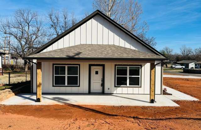 Brand New Construction in Blanchard, OK – Modern Comfort  Thoughtful Design photos photos