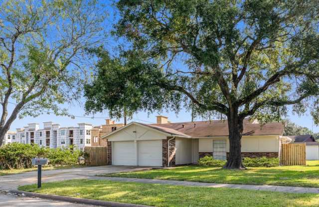 15803 Ruppstock Dr - 15803 Ruppstock Drive, Houston, TX 77489