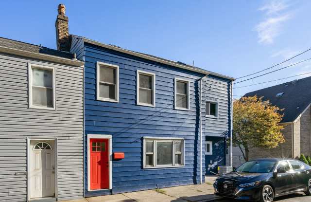 Newly Renovated 3 Bed, 2.5 Bath Home - Main Floor Laundry, Central AC Heat - Available Now in South Side! - 33 Pius Street, Pittsburgh, PA 15203 Newly Renovated 3 Bed, 2.5 Bath Home - Main Floor Laundry, Central AC Heat - Available Now in South Side! - 33 Pius Street, Pittsburgh, PA 15203