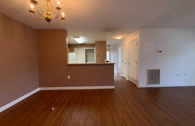 503 GARRISON WOODS Drive Gallery 4