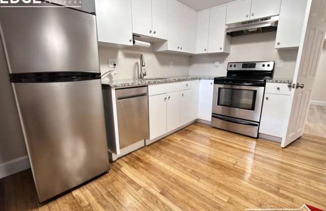 10 East Boulevard Rd. - 10 East Boulevard Road, Newton, MA 02459