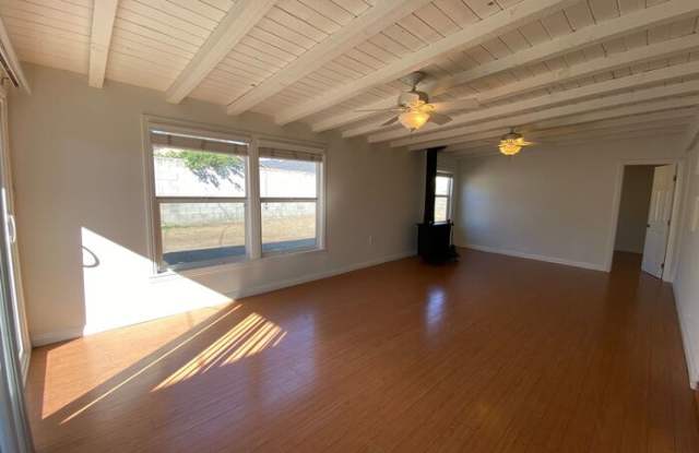 13123 Silverbow Avenue Gallery 4