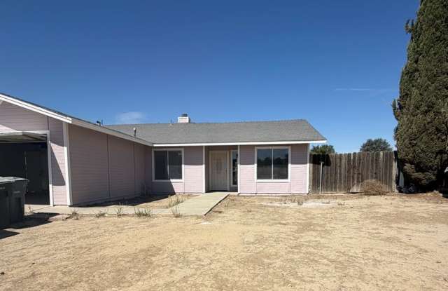 4 Bedroom Home in Avenal, CA! Gallery 1