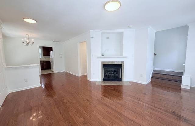 9915 Wasser Court Gallery 2