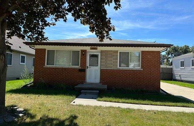 22512 ARCADIA Street - 22512 Arcadia Street, St. Clair Shores, MI 48082