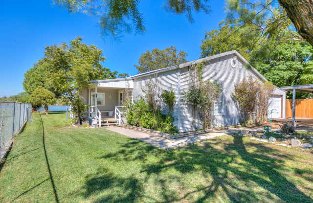 2330 Fisherman's Road photos photos