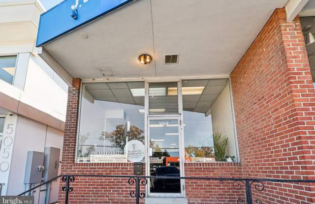 5054 LANGSTON Boulevard Gallery 4