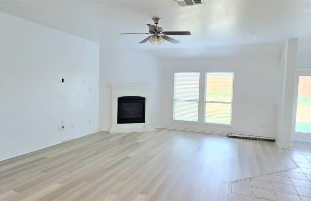 2625 Hillrich Drive Gallery 3