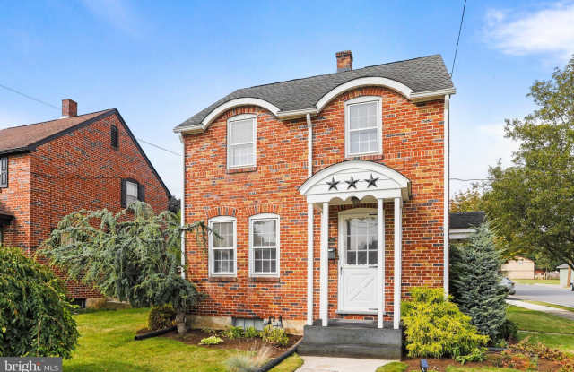 502 WAYNE AVENUE photos photos