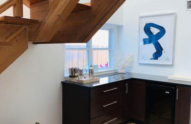 728 OCEAN FRONT Gallery 4