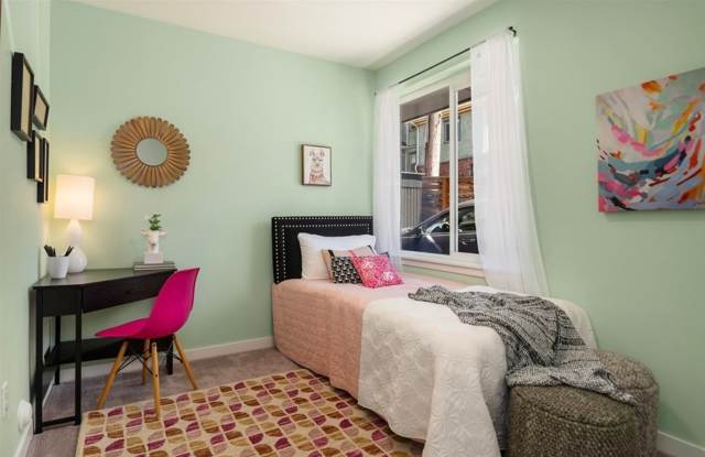 Chic Ballard Townhome with Views! Gallery 4