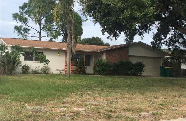 13859 86TH AVENUE - 13859 86th Avenue North, Pinellas County, FL 33776