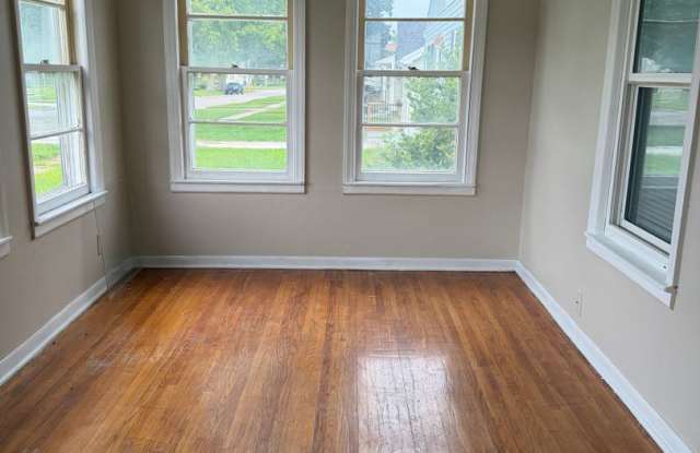 2 bedroom house Gallery 4