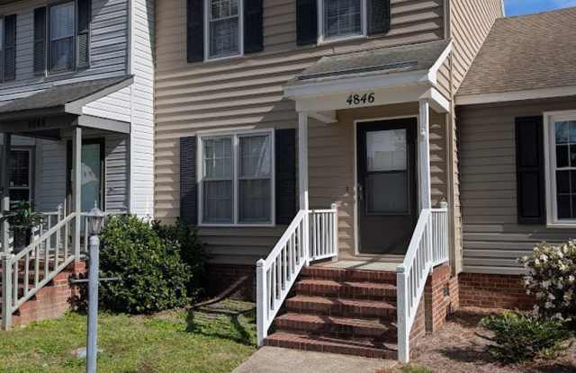 2 Bedroom, 2 1/2 Bath Townhome in Carolina Pines photos photos