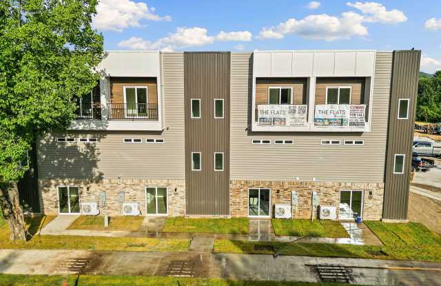 Now Leasing 2026-2027 School Year! photos photos